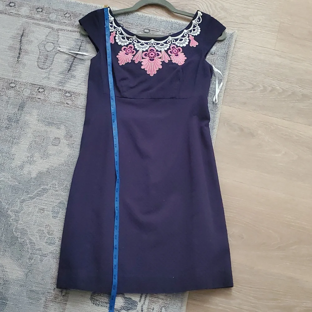 Lilly Pulitzer Allura Dress Navy Embroidered Sheath Dress  Sz2